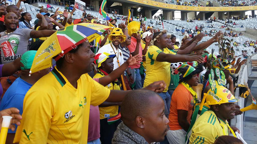 Alles über Fußball in Südafrika: Nationalteams, Kaizer Chiefs, Orlando Pirates, PSL, Pokale und aktuelle Entwicklungen. Der große Überblick. Bafana Bafana fan! Cape-town.at Kapstadt Urlaub in Südafrika